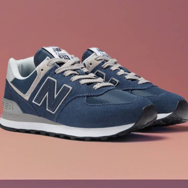 574 Sneakers For Women??(Navy , 5.5)