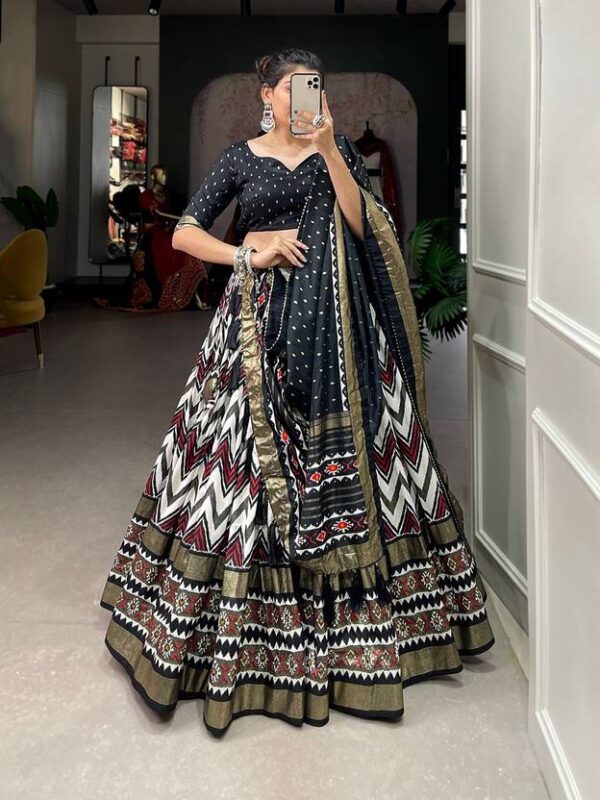 Ikat Semi Stitched Lehenga Choli??(Black)
